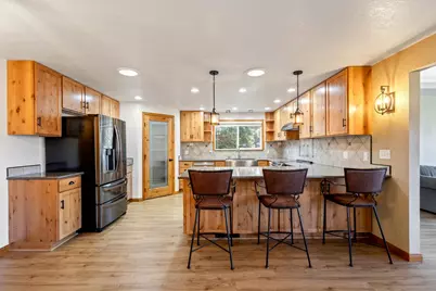 19800 Connarn Road, Bend, OR 97703 - Photo 7