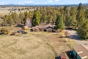 19800 Connarn Rd, Bend, OR 97703 - Photo 47
