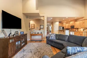 51874 Trapper George Ln, La Pine, OR 97739 - Photo 7