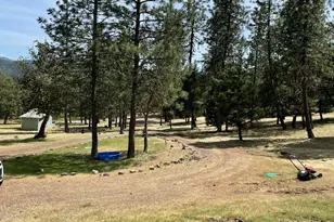 190 Citadel Rd, Trail, OR 97541 - Photo 5