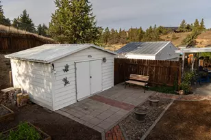 1937 NE Laughlin Rd, Prineville, OR 97754 - Photo 31
