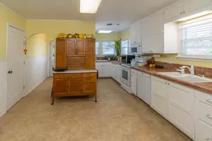 1937 NE Laughlin Rd, Prineville, OR 97754 - Photo 9
