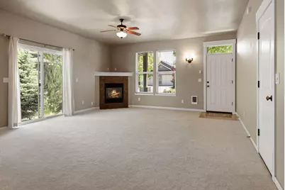2302 NE Mary Rose Place, Bend, OR 97701 - Photo 3