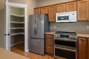 2302 NE Mary Rose Pl, Bend, OR 97701 - Photo 7