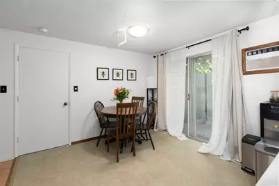 374 Cambridge Street, Ashland, OR 97520 - Photo 9