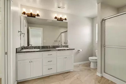 2201 Westwood Drive, Medford, OR 97501 - Photo 35