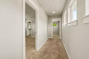 2201 Westwood Dr, Medford, OR 97501 - Photo 25