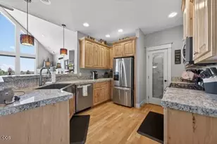 13428 SW Airfield Ln, Culver, OR 97734 - Photo 13