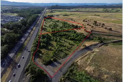 Kirk Way #502, Phoenix, OR 97535 - Photo 9