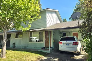 791 NE Wharton Dr, Grants Pass, OR 97526 - Photo 33