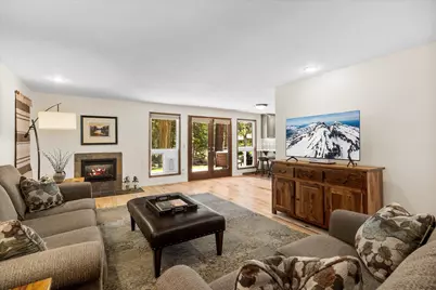 69986 W Meadow Parkway, Sisters, OR 97759 - Photo 7