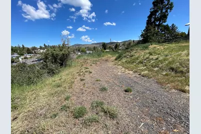 437 Trinity Street, Klamath Falls, OR 97601 - Photo 19