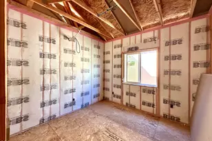 313 E Rapp Rd, Talent, OR 97540 - Photo 9
