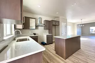 313 E Rapp Rd, Talent, OR 97540 - Photo 15