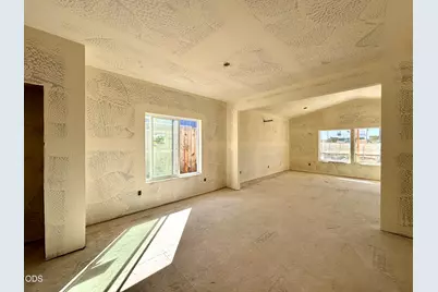 313 E Rapp Road, Talent, OR 97540 - Photo 7