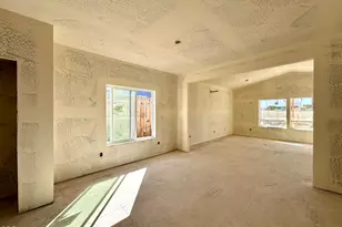 313 E Rapp Rd, Talent, OR 97540 - Photo 7