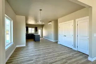 315 E Rapp Rd, Talent, OR 97540 - Photo 7