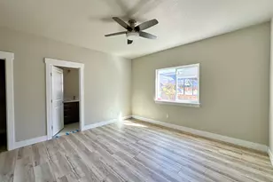 315 E Rapp Rd, Talent, OR 97540 - Photo 25
