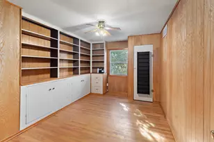 1502 NW Lawnridge Ave, Grants Pass, OR 97526 - Photo 21