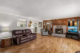 110 N 2nd St, Talent, OR 97540 - Photo 21