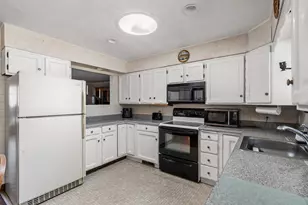 110 N 2nd St, Talent, OR 97540 - Photo 25