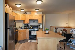 20085 Sally Ct, Bend, OR 97702 - Photo 5