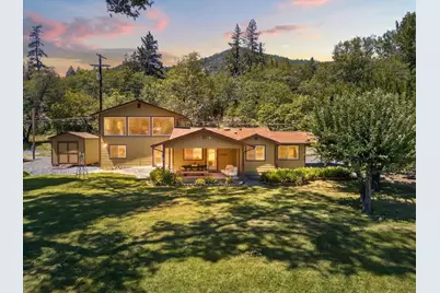 423 Fielder Lane, Grants Pass, OR 97526 - Photo 3