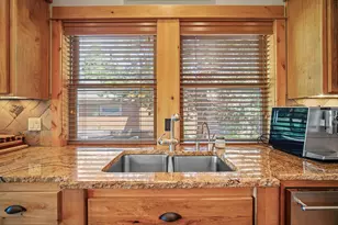 56689 Dancing Rock Loop, Bend, OR 97707 - Photo 15