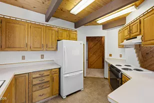 52035 Noble Fir, La Pine, OR 97739 - Photo 9