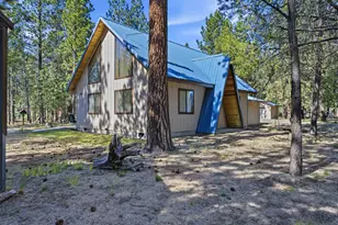52035 Noble Fir, La Pine, OR 97739 - Photo 3