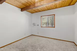 52035 Noble Fir, La Pine, OR 97739 - Photo 13