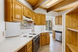 52035 Noble Fir, La Pine, OR 97739 - Photo 11