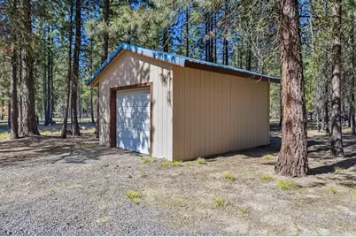 52035 Noble Fir, La Pine, OR 97739 - Photo 31