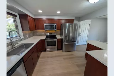 2299 Delta Waters Road, Medford, OR 97504 - Photo 9
