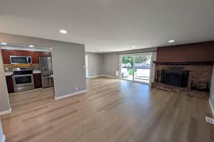 2299 Delta Waters Rd, Medford, OR 97504 - Photo 7