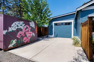 1027 NW Albany Ave, Bend, OR 97703 - Photo 55