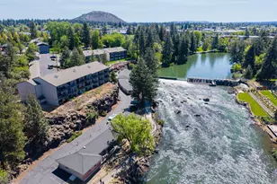 1565 NW Wall St, Bend, OR 97703 - Photo 33