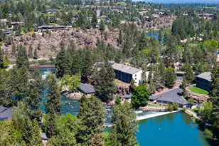 1565 NW Wall St, Bend, OR 97703 - Photo 29