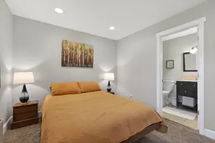 1565 NW Wall St, Bend, OR 97703 - Photo 21