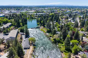 1565 NW Wall St, Bend, OR 97703 - Photo 29