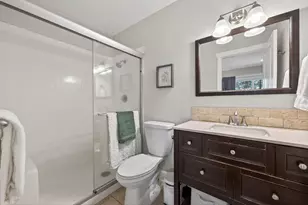 1565 NW Wall St, Bend, OR 97703 - Photo 23