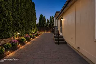 2273 NE Wintergreen Dr, Bend, OR 97701 - Photo 47