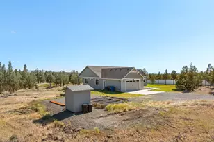 8932 SE Banta Ln, Prineville, OR 97754 - Photo 3