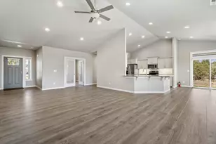 8932 SE Banta Ln, Prineville, OR 97754 - Photo 5