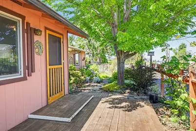 190 Walker Avenue, Ashland, OR 97520 - Photo 47