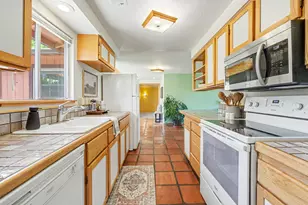 190 Walker Ave, Ashland, OR 97520 - Photo 17