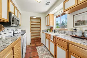 190 Walker Ave, Ashland, OR 97520 - Photo 13