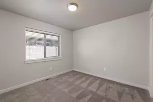 21189 Capella, Bend, OR 97702 - Photo 23