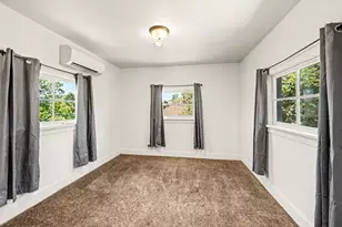 29 Summit Ave, Medford, OR 97501 - Photo 37
