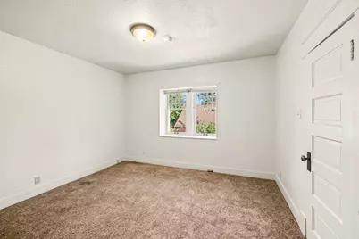 29 Summit Avenue, Medford, OR 97501 - Photo 33